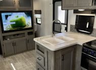 2021 Heartland Wilderness Ultra lite 2625 BH Travel Trailer – Family-Friendly, Fully Equipped, and Ready for Adventure!