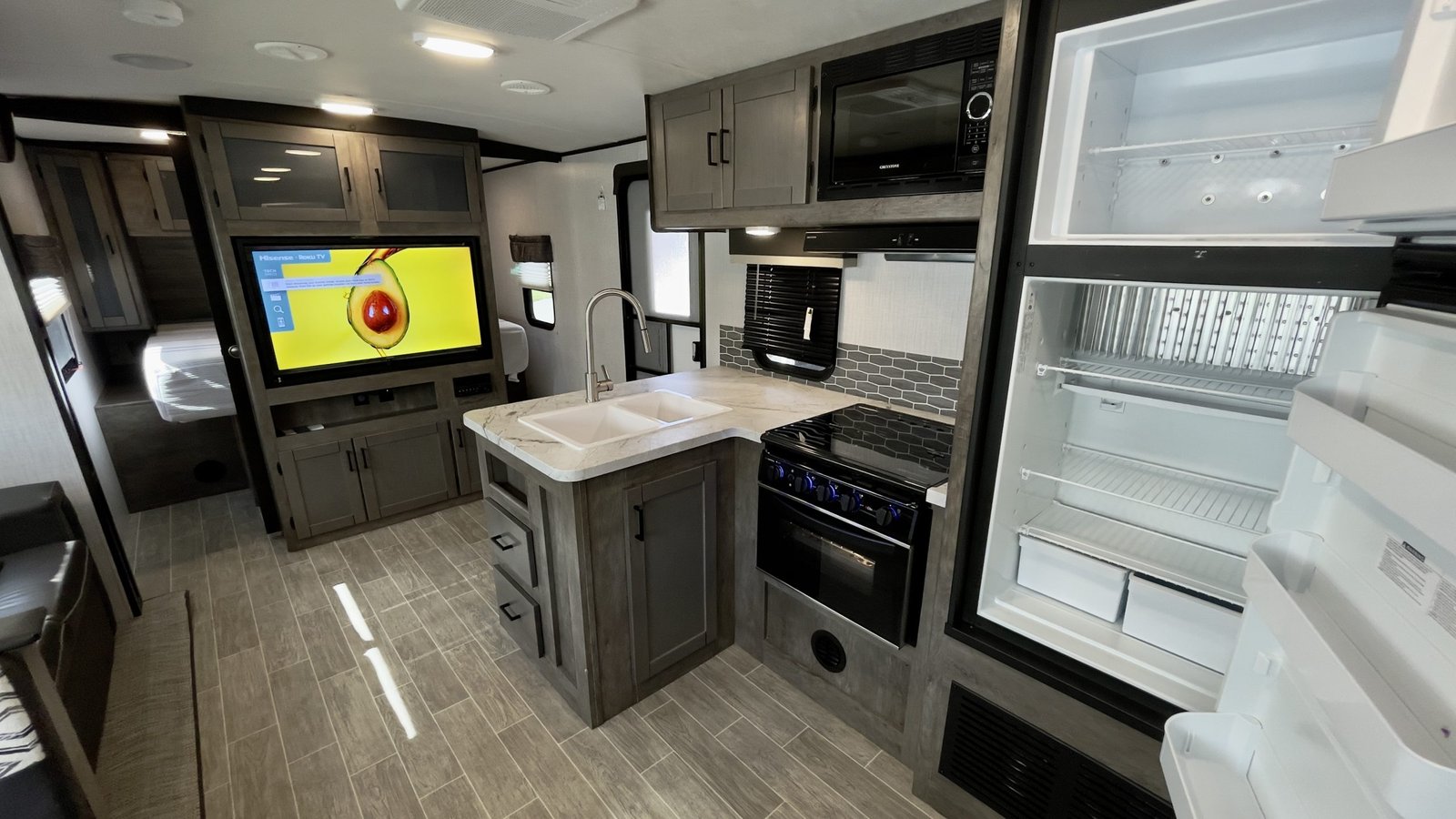 2021 Heartland Wilderness Ultra lite 2625 BH Travel Trailer – Family-Friendly, Fully Equipped, and Ready for Adventure!