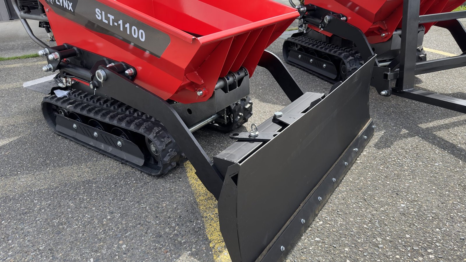 2026 LYNX SLT-1100 PRO Hydraulic Mini Dumper