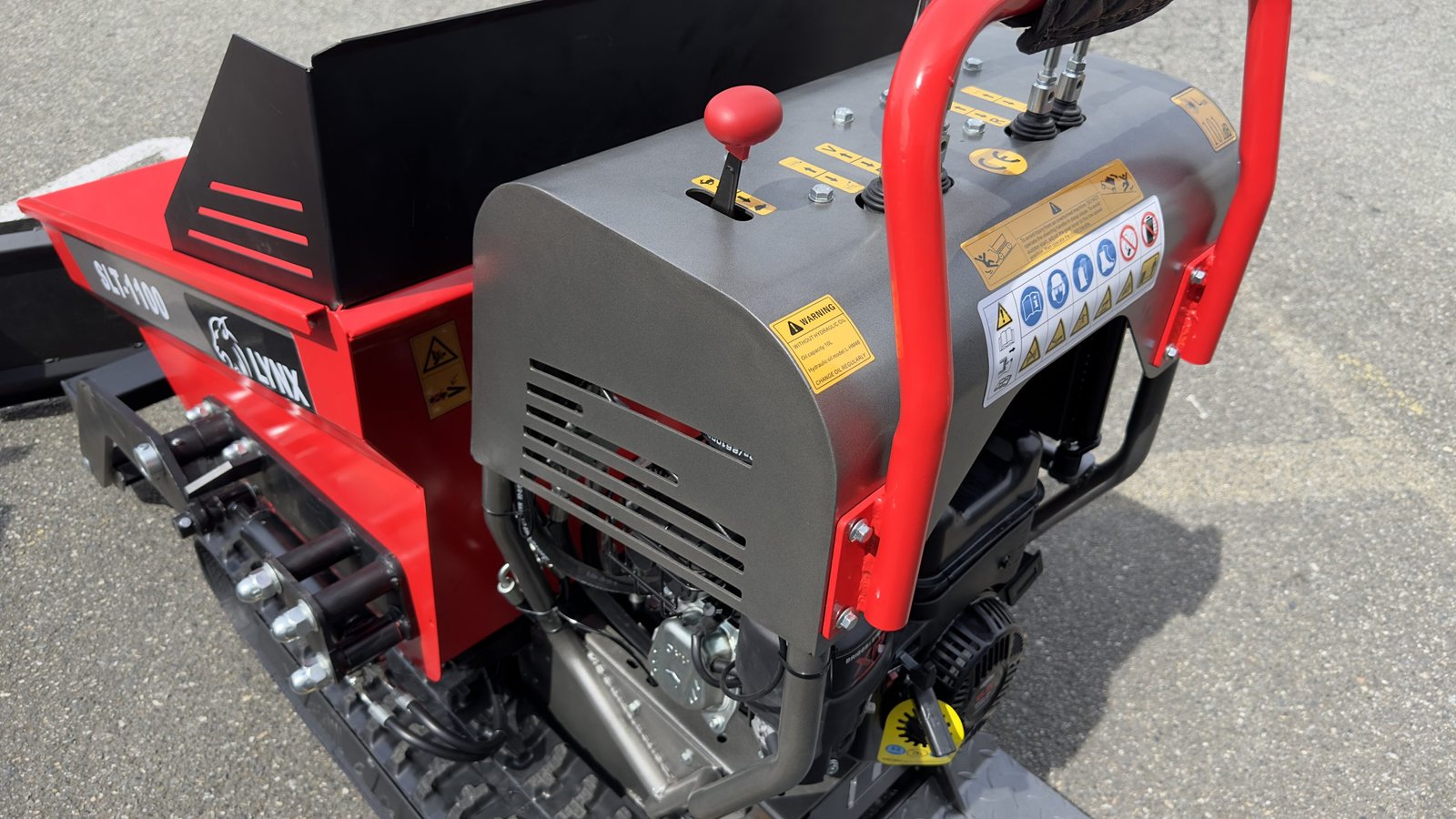 2026 LYNX SLT-1100 PRO Hydraulic Mini Dumper