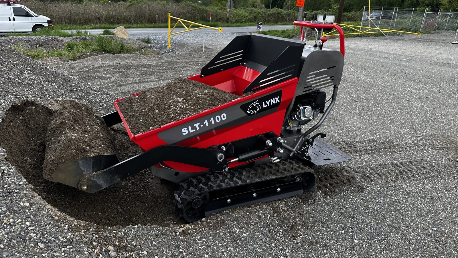 2026 LYNX SLT-1100 PRO Hydraulic Mini Dumper