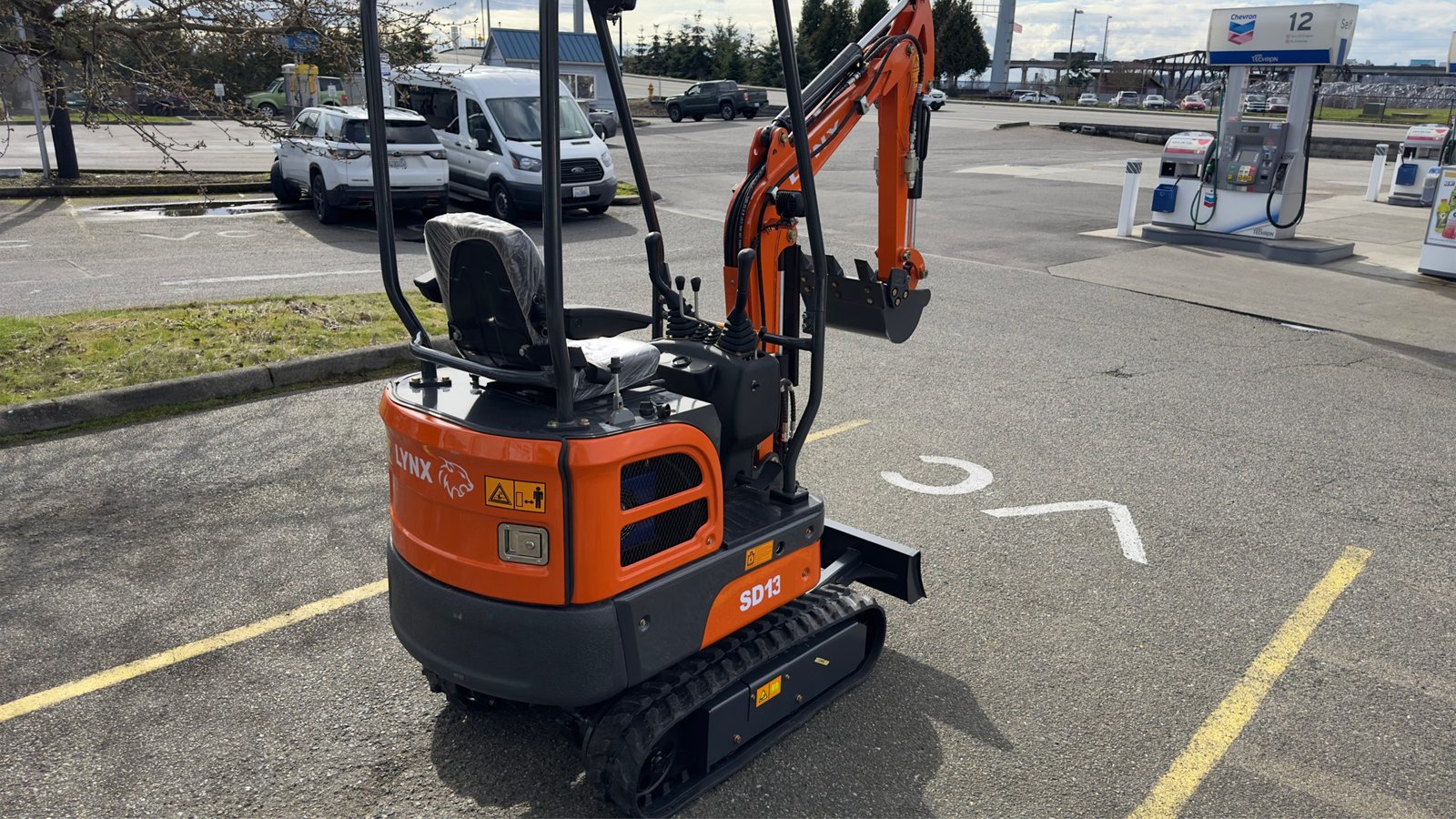 2024 LYNX SD13T Mini Excavator Mini Digger ON SALE NOW!