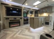 2020 Forest River Wildwood Heritage Glen 27R1L 35ft