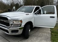2020 RAM-3500 Tradesman 6.7l Diesel Automatic Dually 12 ft Flatbed Truck