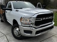 2020 RAM-3500 Tradesman 6.7l Diesel Automatic Dually 12 ft Flatbed Truck
