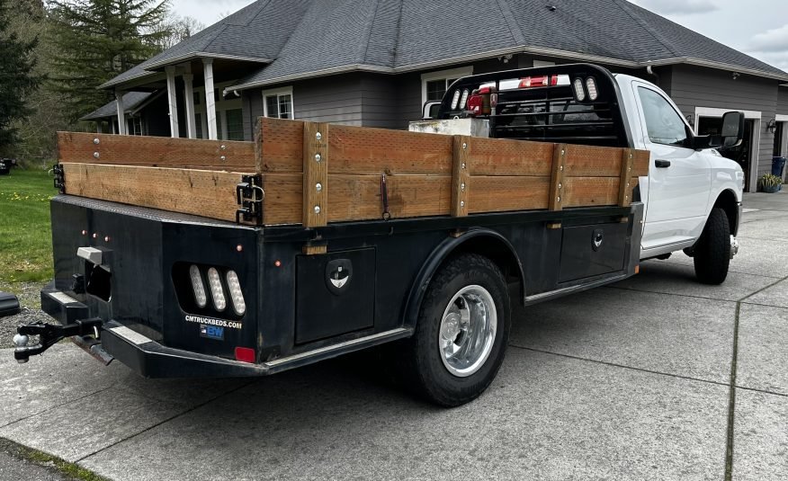 2020 RAM-3500 Tradesman 6.7l Diesel Automatic Dually 12 ft Flatbed Truck