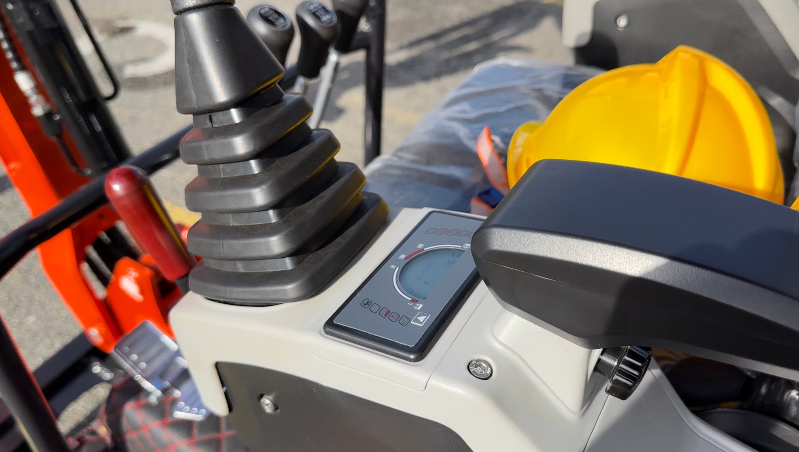 2025 LYNX SD16T PRO Crawler Excavator Mini Digger Diesel