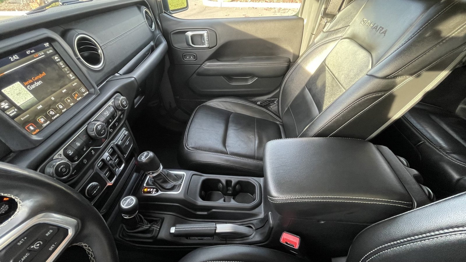 2020 Jeep Wrangler Unlimited Sahara Altitude