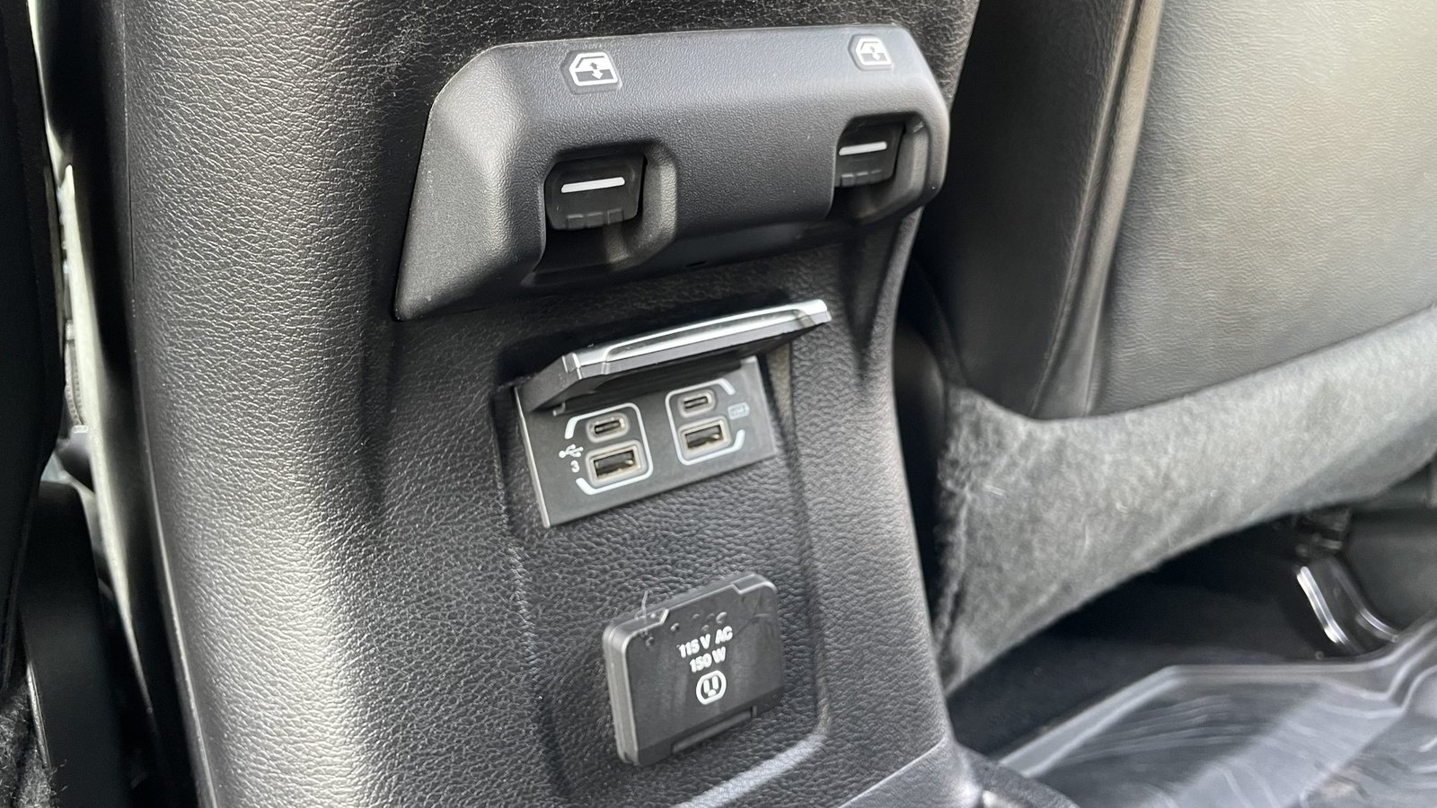 2020 Jeep Wrangler Unlimited Sahara Altitude