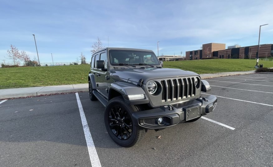 2020 Jeep Wrangler Unlimited Sahara Altitude