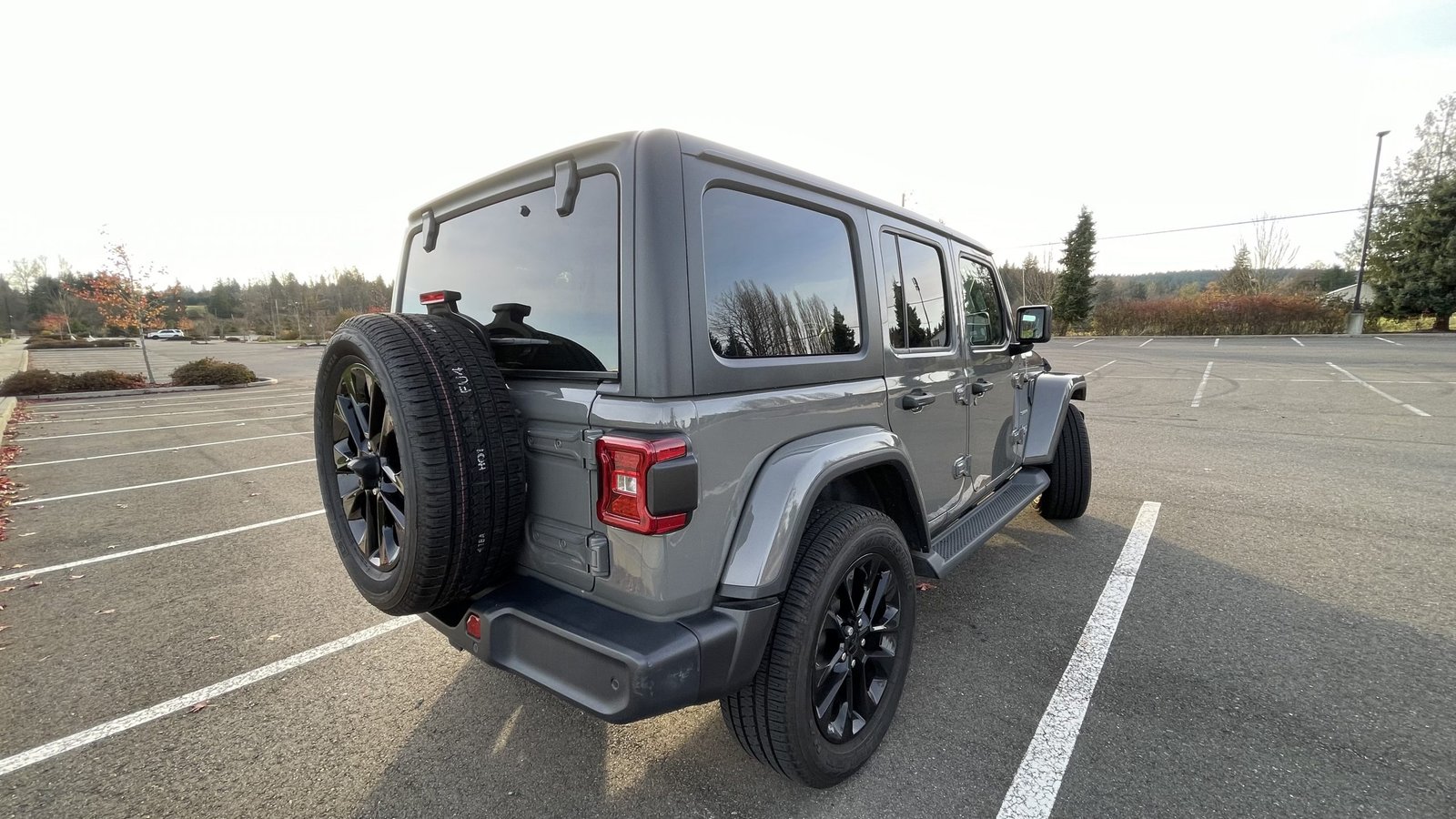 2020 Jeep Wrangler Unlimited Sahara Altitude