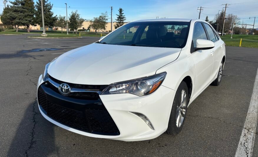 2016 Toyota Camry SE – 2.5L 4Cyl FWD Sedan