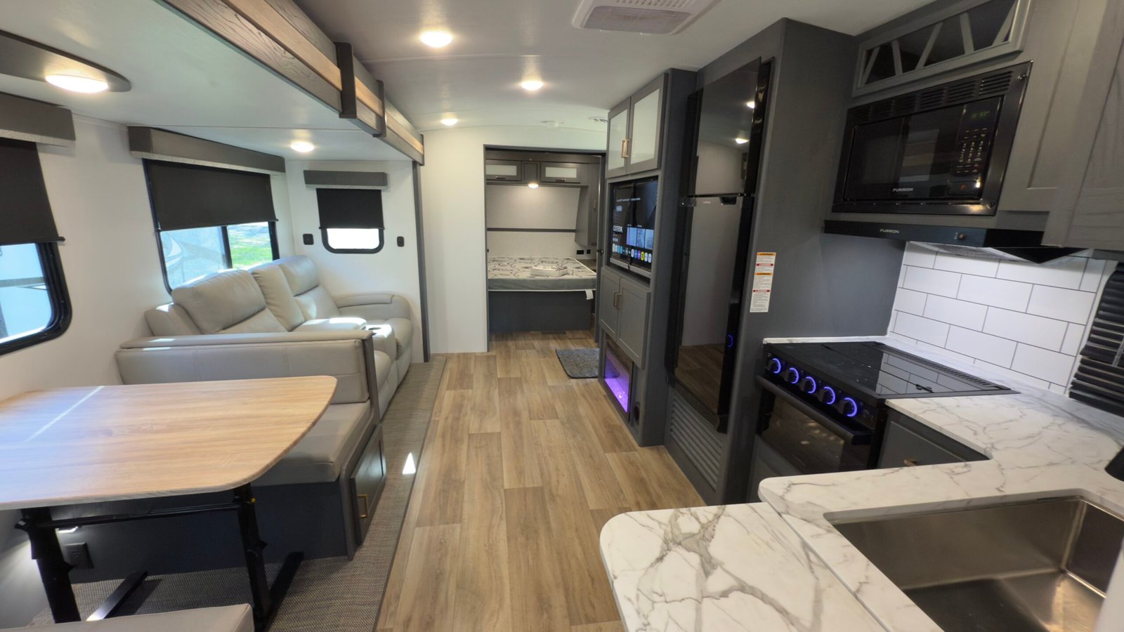 2024 KEYSTONE BULLET CROSSFIRE 260RBS