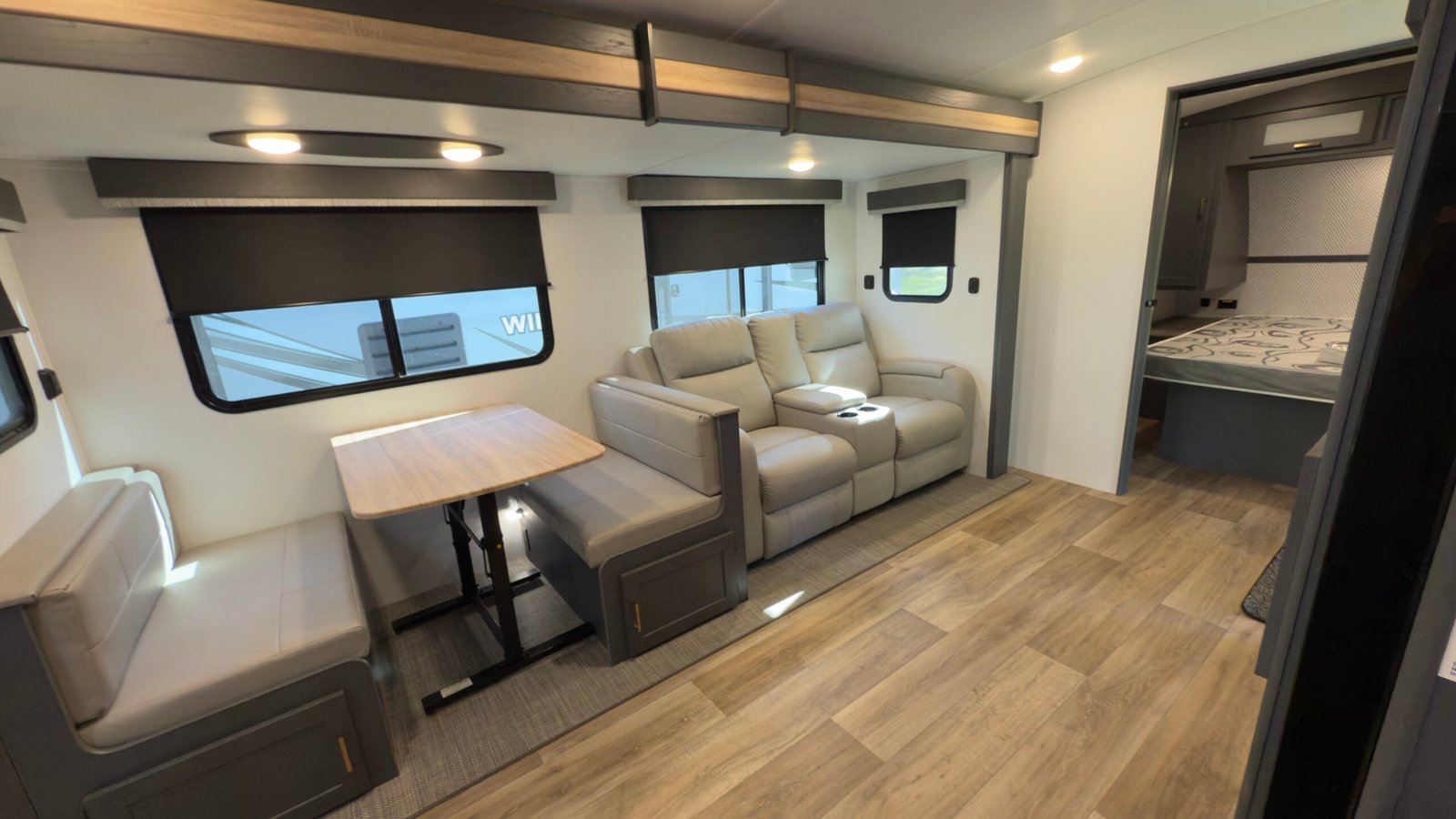 2024 KEYSTONE BULLET CROSSFIRE 260RBS