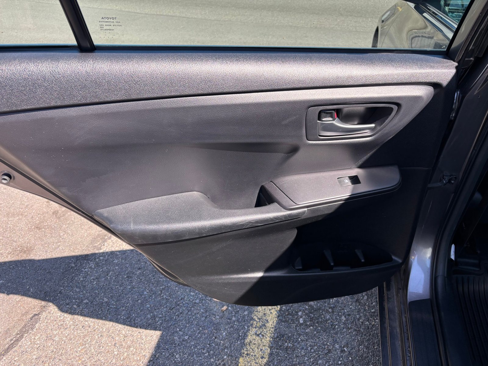 2017 Toyota Camry SE Sedan 4D