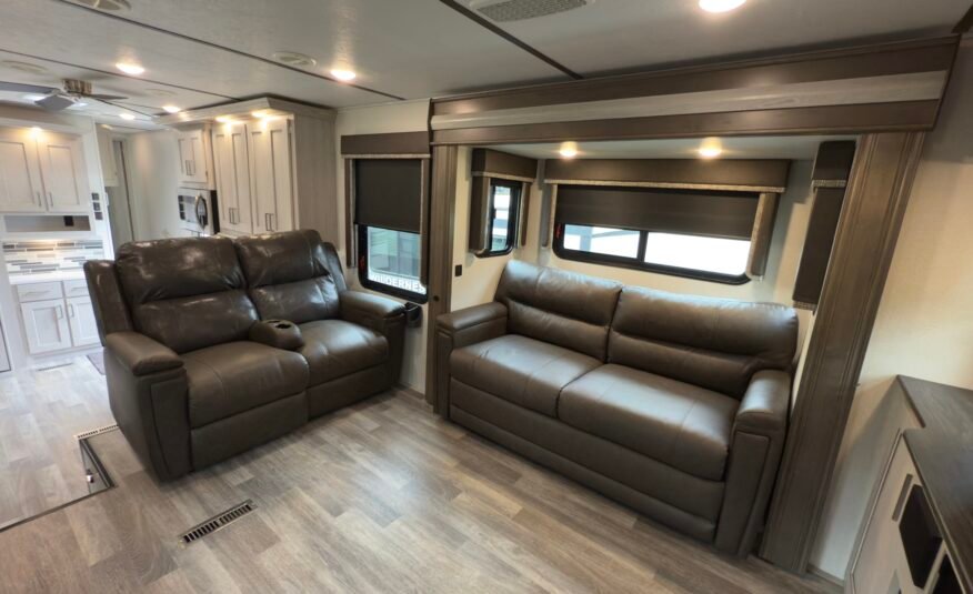 2020 Keystone Montana 40FT High Country  Floorplan: 372RD (Fifth Wheel)