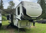 2020 Keystone Montana 40FT High Country 
Floorplan: 372RD (Fifth Wheel)