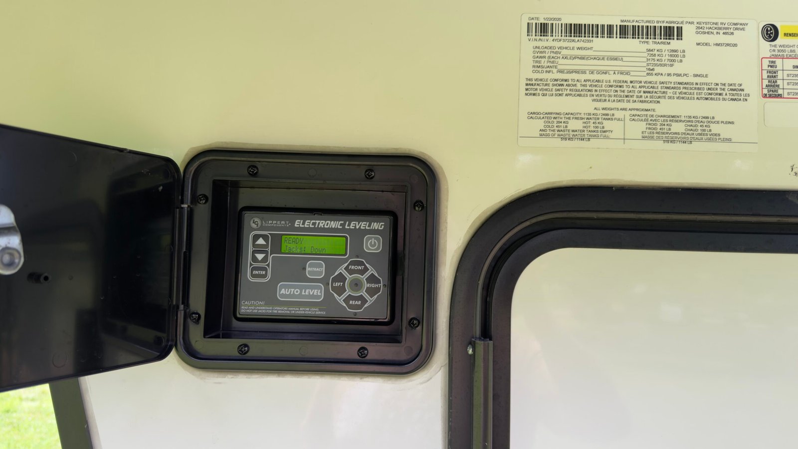 2020 Keystone Montana 40FT High Country 
Floorplan: 372RD (Fifth Wheel)