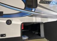 2018 ForestRiver Cherokee Arctic Wolf 295QSL8 Auto Leveling 5th Wheeler