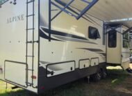2020 Keystone Alpine 3710KP — Luxury Fifth Wheel RV 42ft