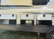 2020 Keystone Alpine 3710KP — Luxury Fifth Wheel RV 42ft