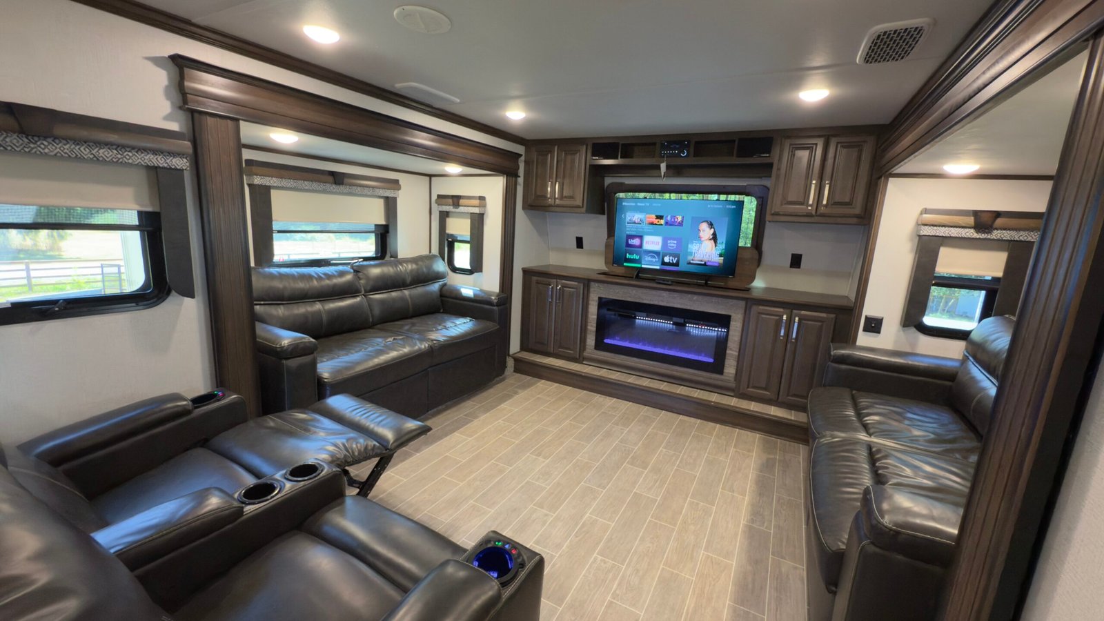 2020 Keystone Alpine 3710KP — Luxury Fifth Wheel RV 42ft