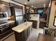 2020 Keystone Alpine 3710KP — Luxury Fifth Wheel RV 42ft
