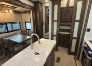 2020 Keystone Alpine 3710KP — Luxury Fifth Wheel RV 42ft