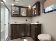 2020 Keystone Alpine 3710KP — Luxury Fifth Wheel RV 42ft