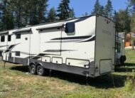 2020 Keystone Alpine 3710KP — Luxury Fifth Wheel RV 42ft