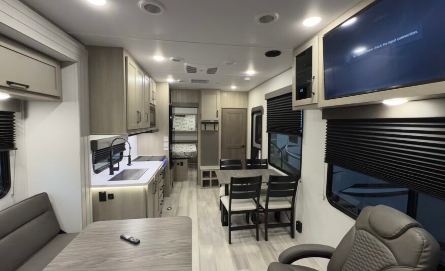 2025 Grand Design Momentum G‑Class 30g Rv 35ft (Toy Hauler Travel Trailer)