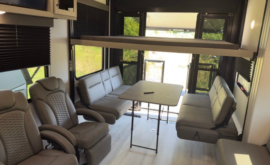 2025 Grand Design Momentum G‑Class 30g Rv 35ft (Toy Hauler Travel Trailer)