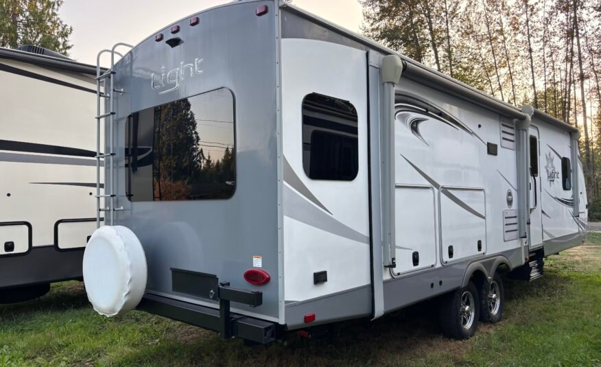 2020 Highland Ridge Open Range Light LT275RLS