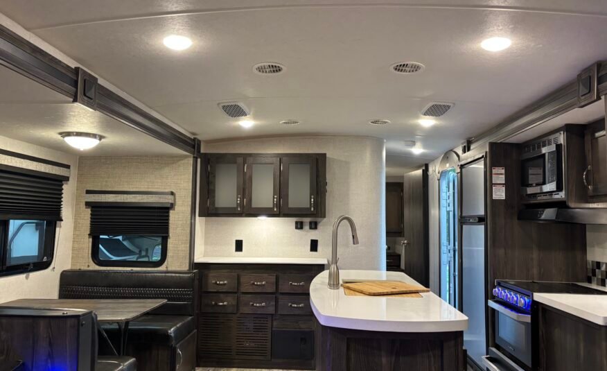 2020 Highland Ridge Open Range Light LT275RLS