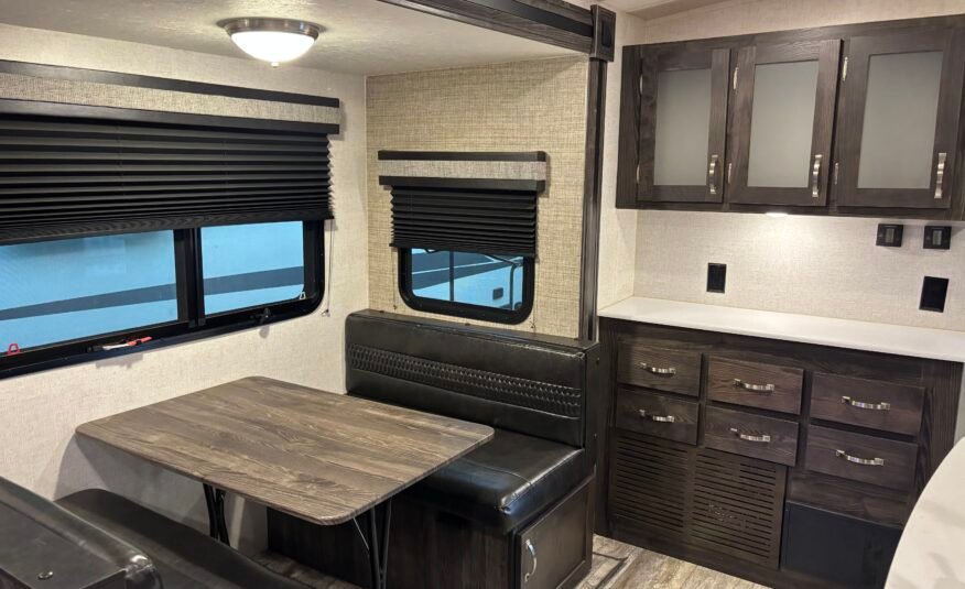 2020 Highland Ridge Open Range Light LT275RLS