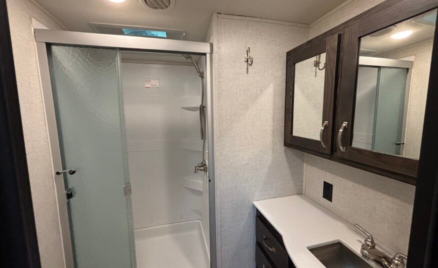 2020 Highland Ridge Open Range Light LT275RLS
