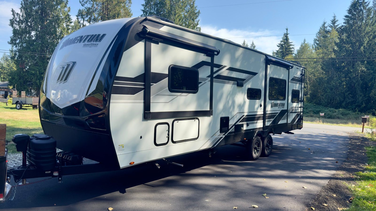 2025 Grand Design Momentum G‑Class 30g Rv 35ft (Toy Hauler Travel Trailer)