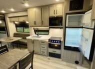 2025 Grand Design Momentum G‑Class 30g Rv 35ft (Toy Hauler Travel Trailer)