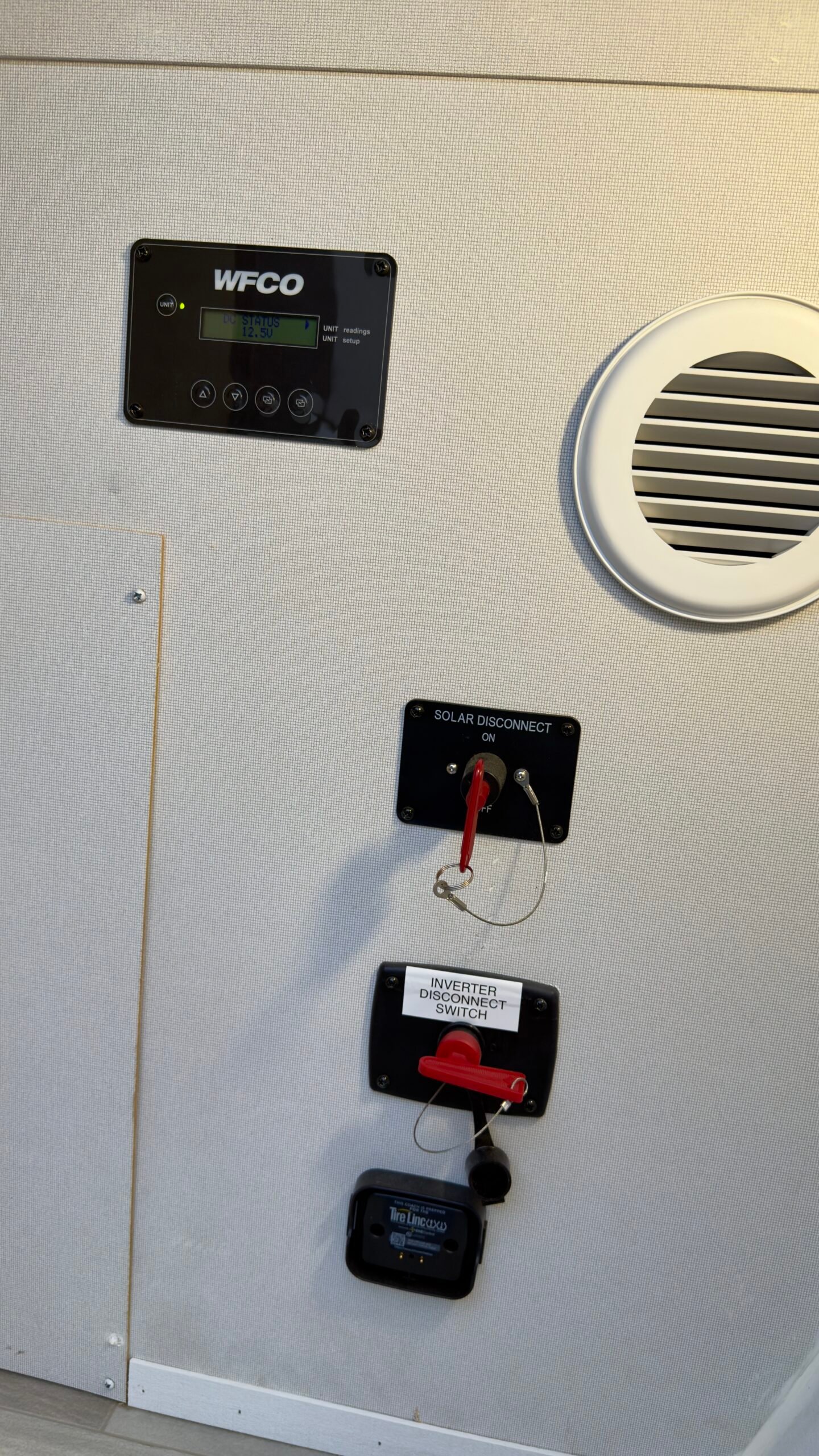 2025 Grand Design Momentum G‑Class 30g Rv 35ft (Toy Hauler Travel Trailer)