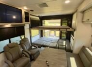 2025 Grand Design Momentum G‑Class 30g Rv 35ft (Toy Hauler Travel Trailer)