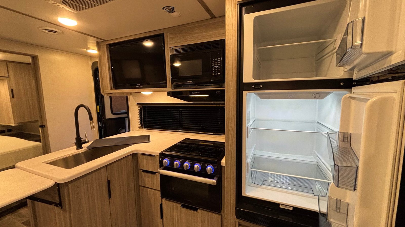 2023 KEYSTONE PASSPORT SL ULTRA LITE SERIES M268 BH