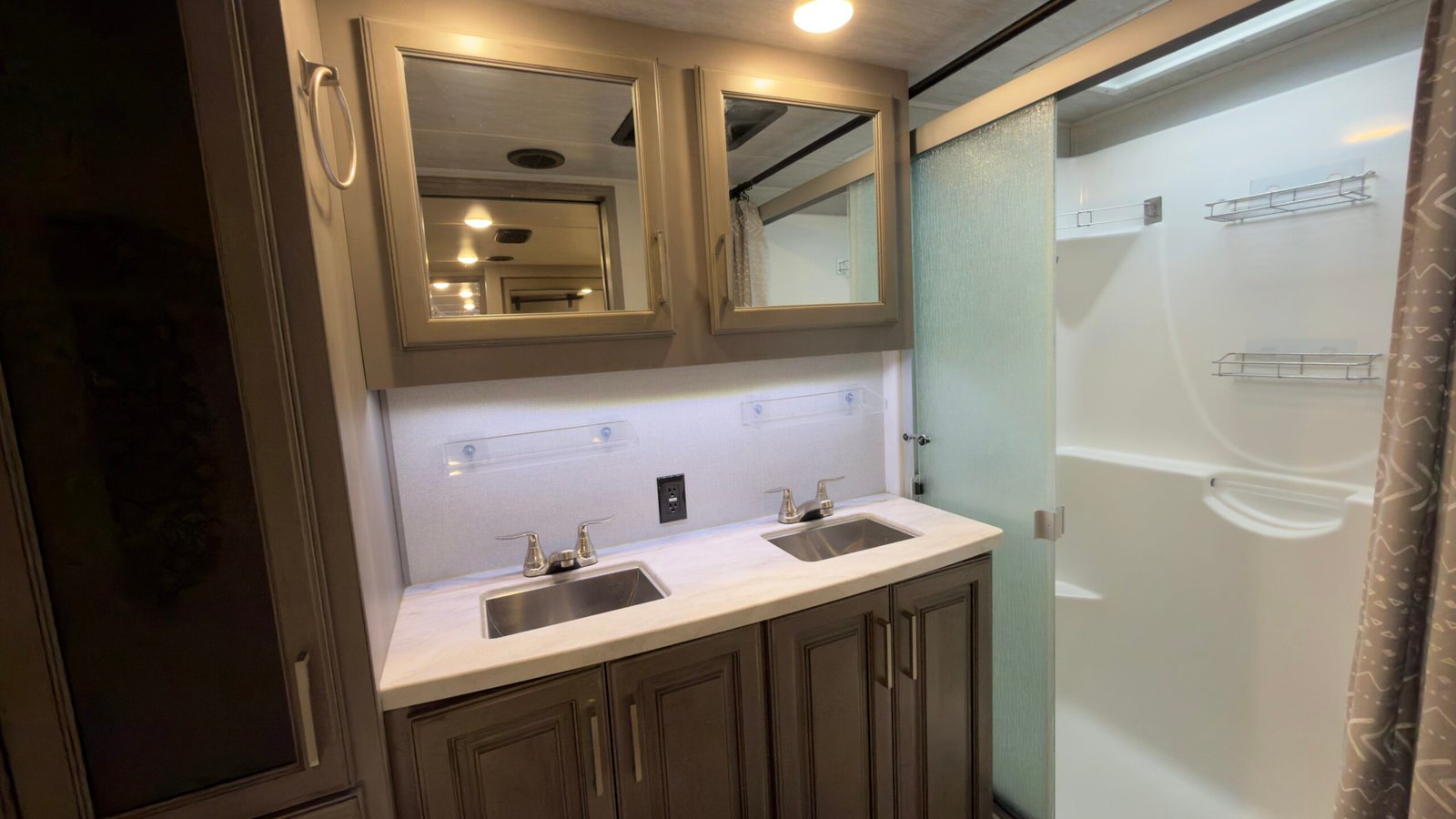 2021 Keystone RV Montana Series M-3760 FL 42FT(Fifth-Wheel)