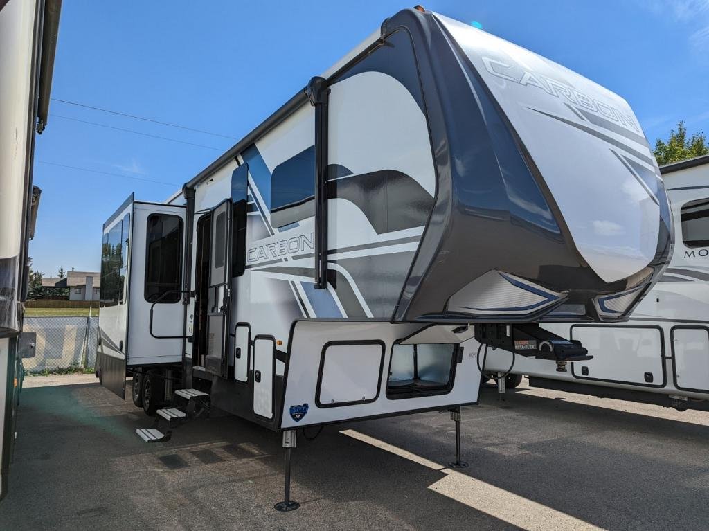 2022 Keystone Carbon Toy Hauler Fifth Wheels – Model 358 38T