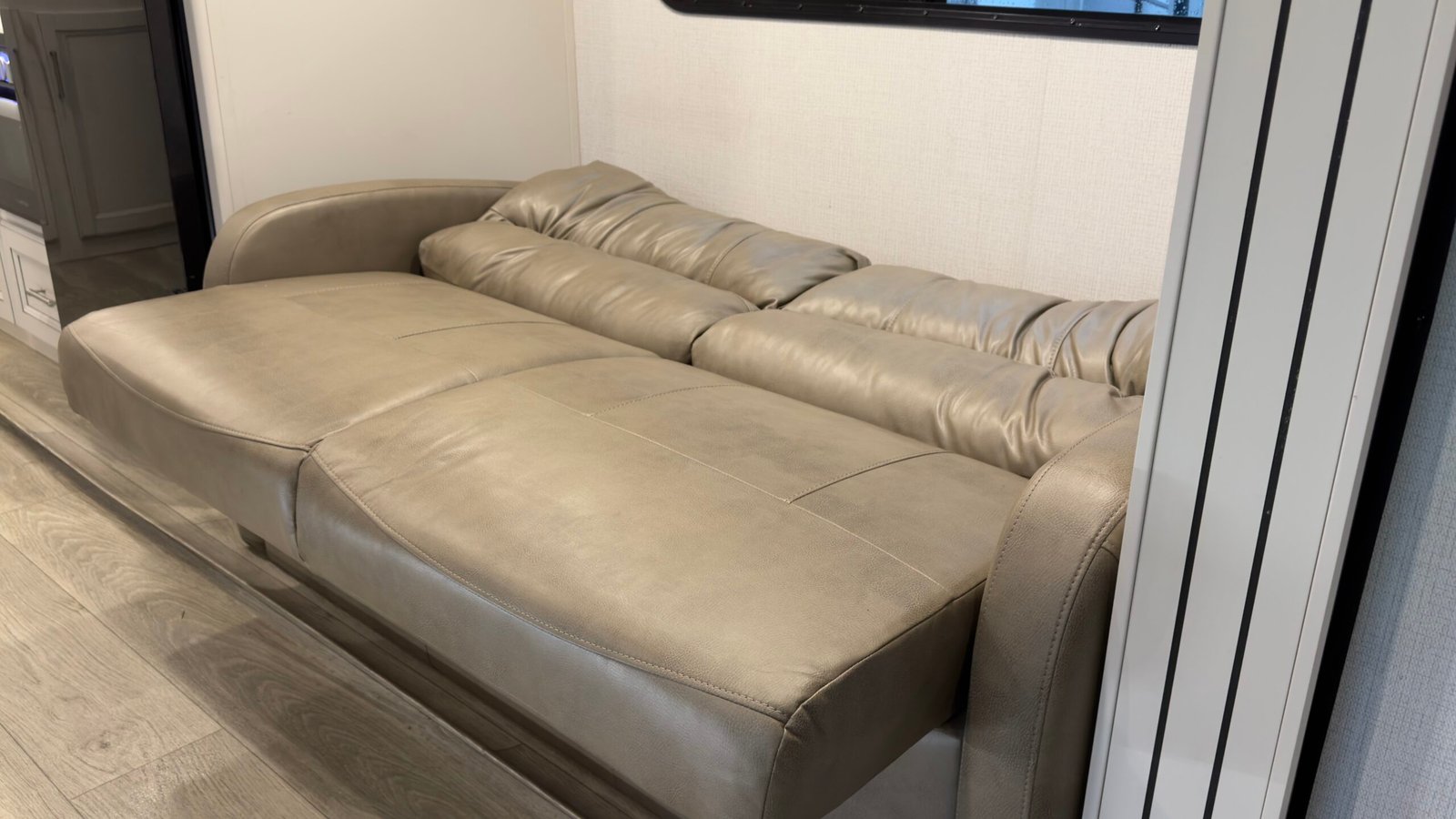 2024 Keystone RV Cougar Series M-22 MLSWE 27FT