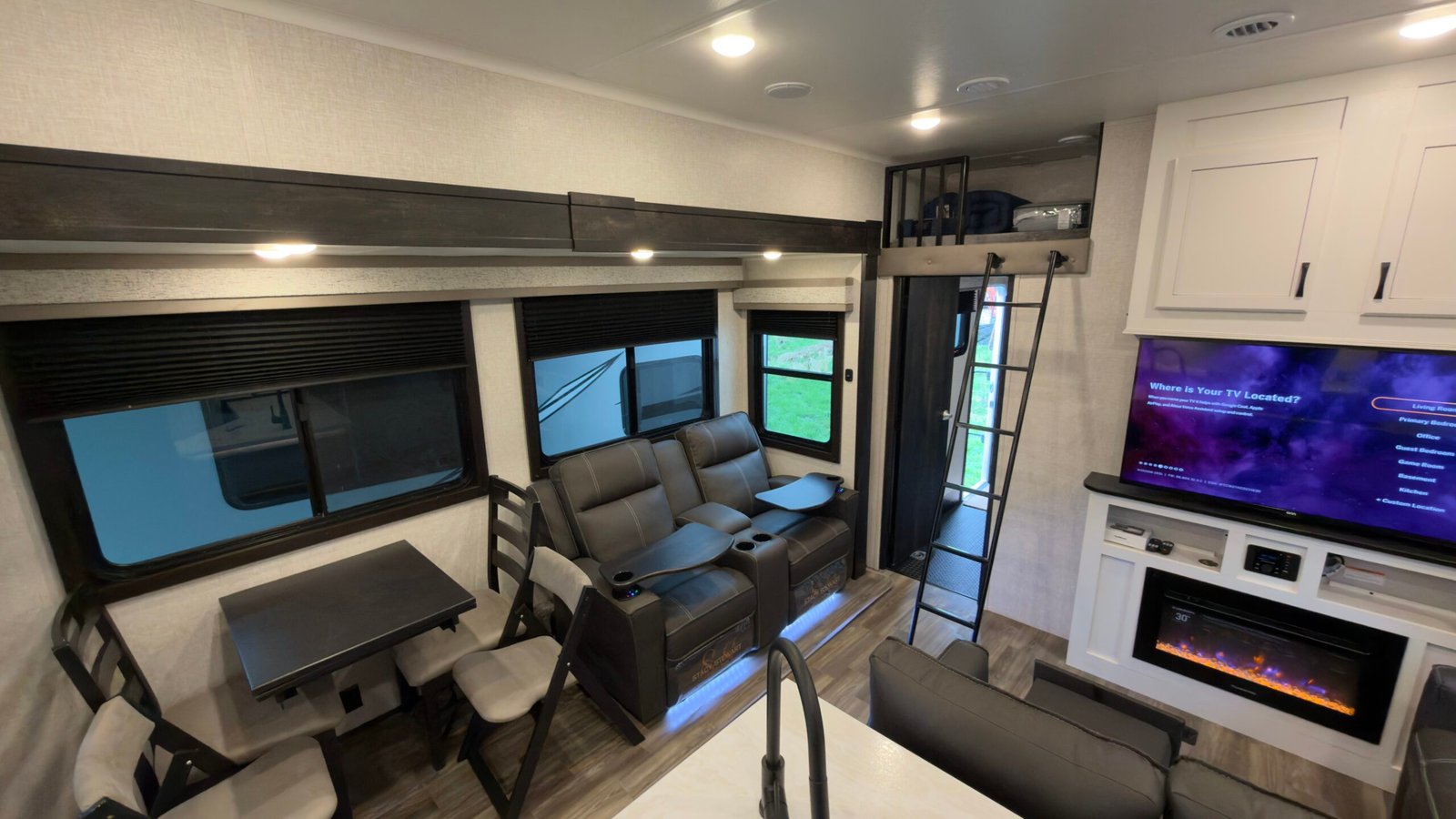 2024 Jayco Seismic Toy Hauler Series M-395 46FT (5 Wheel)