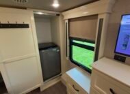 2021 VANLEIGH RV BEACON SERIES M-42RDB LUXURY 5-Wheel