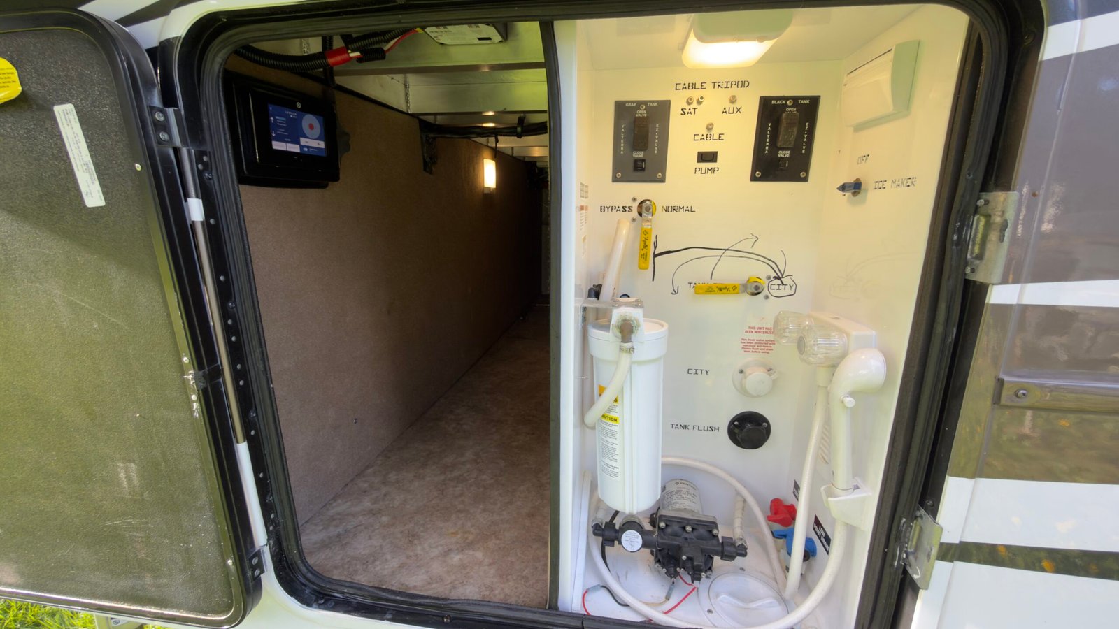 2021 VANLEIGH RV BEACON SERIES M-42RDB LUXURY 5-Wheel