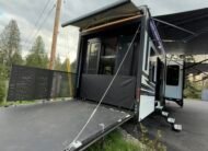 2022 Grand Design Momentum Toy Hauler Series M-395MS (Luxury Fifth Wheel) 44FT