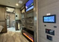 2022 VANLEIGH BEACON 41LKB LUXURY 5th-WHEEL 43 FT