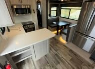 2022 KEYSTONE MONTANA HIGH COUNTRY 377FL